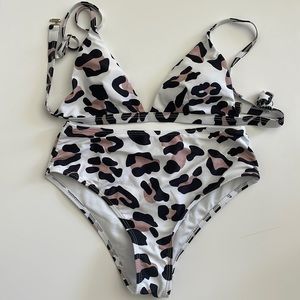 SHEIN leopard print bikini